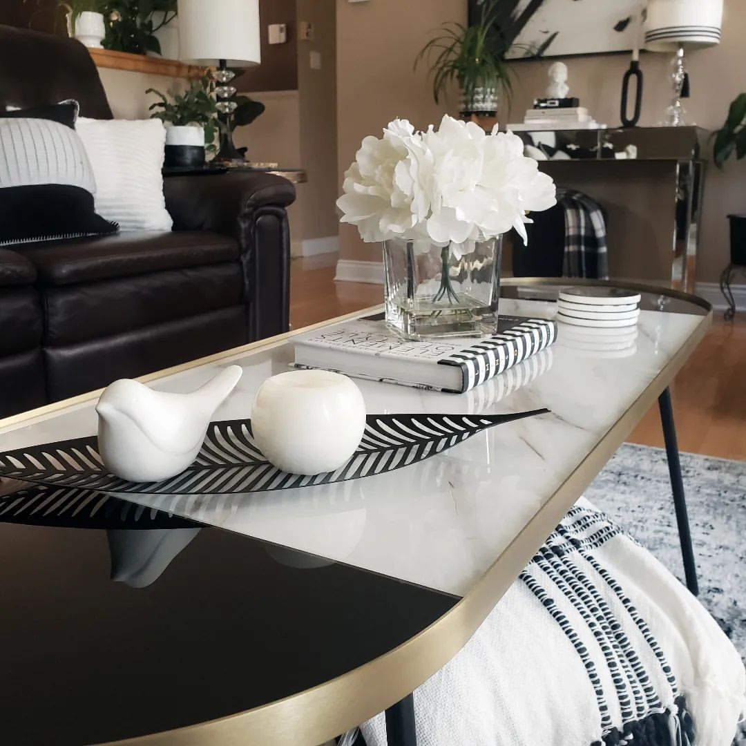 ideas de decoración de salones en blanco y negro