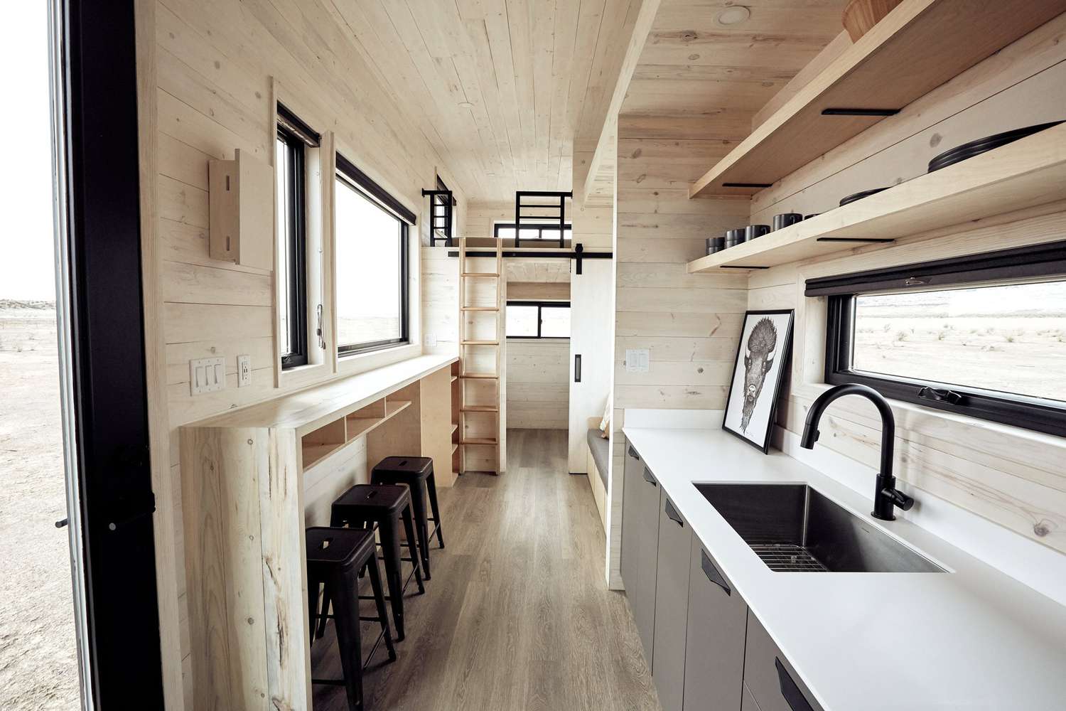 casa minúscula interior de madera mínima