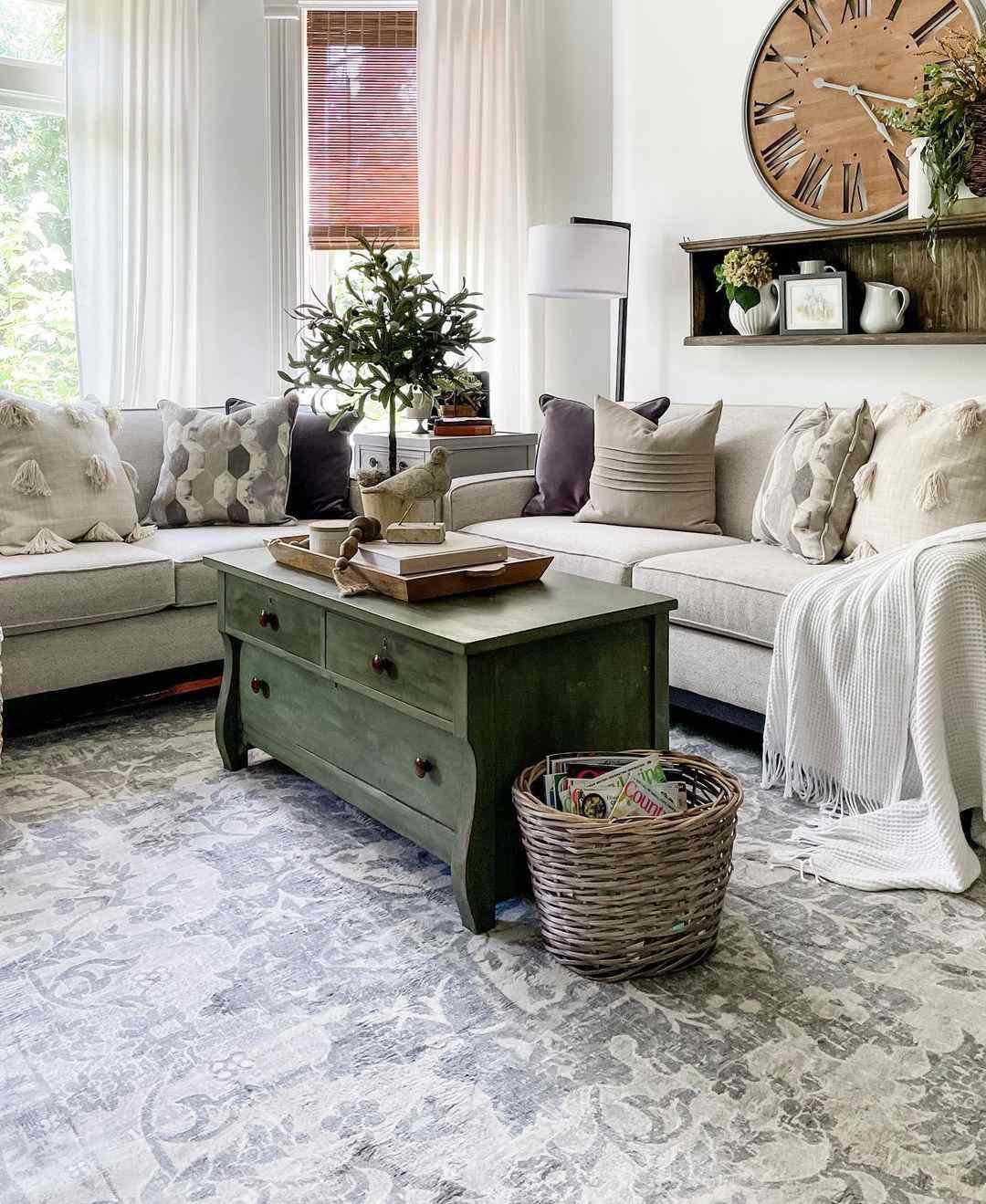 reloj decorativo en el salón