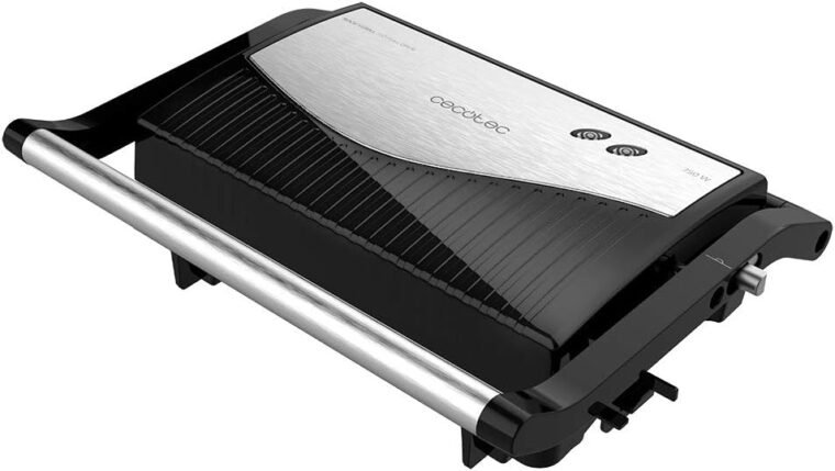 Cecotec Parrilla Eléctrica Rock'nGrill 750 Full Open. 750 W, Plancha Sandwichera, Revestimiento de Piedra RockStone, Apertura de 180º, Superficie 23x14,5, Pinza de cierre y Hueco recogecables