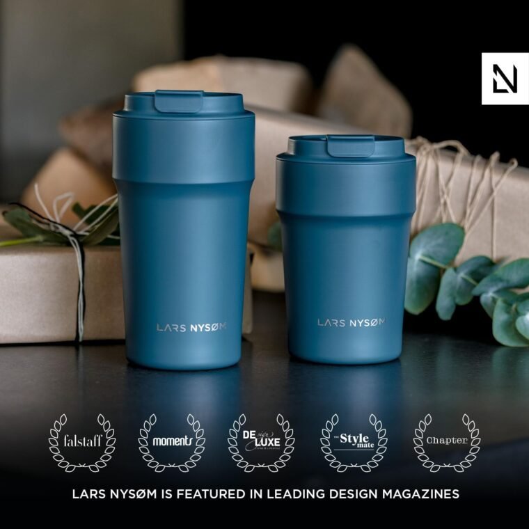 LARS NYSØM Taza térmica café para llevar | Termo Café para llevar de 0,5 litros con aislante | Travel Mug de Acero Inoxidable a Prueba de Fugas para la Bebida Caliente y el Té (Stone Blue, 500ml) - Imagen 3