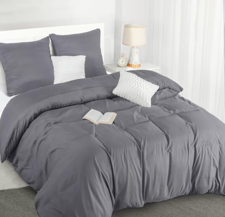 Utopia Bedding Funda Nordica 220 x 240 - Microfibra Juego de Funda Edredon 220x240 cm y 2 Fundas de Almohada 65x65 cm (Gris)